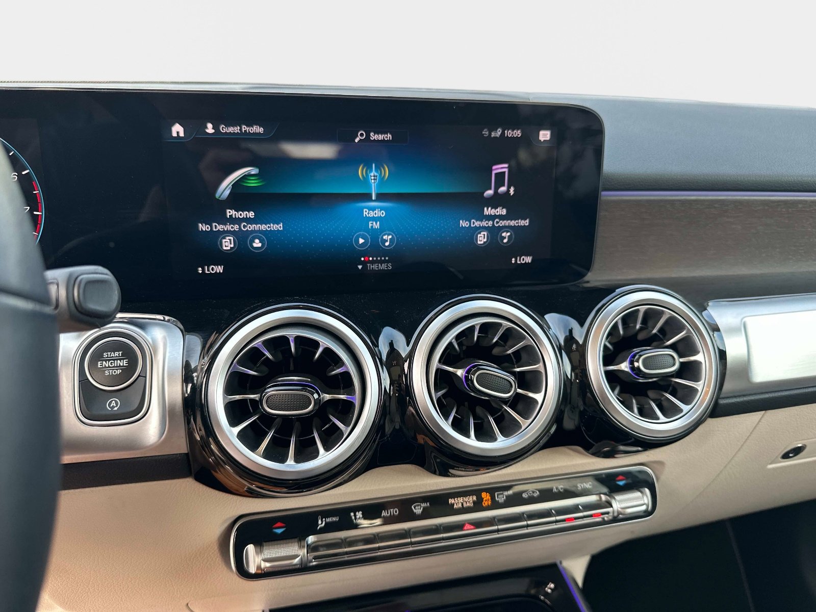 Certified 2023 Mercedes-Benz GLB 250 image 22