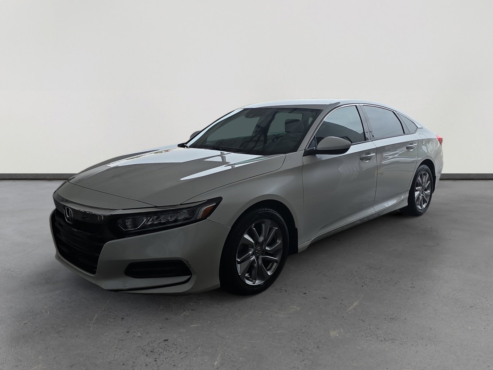Used 2018 Honda Accord LX image 1
