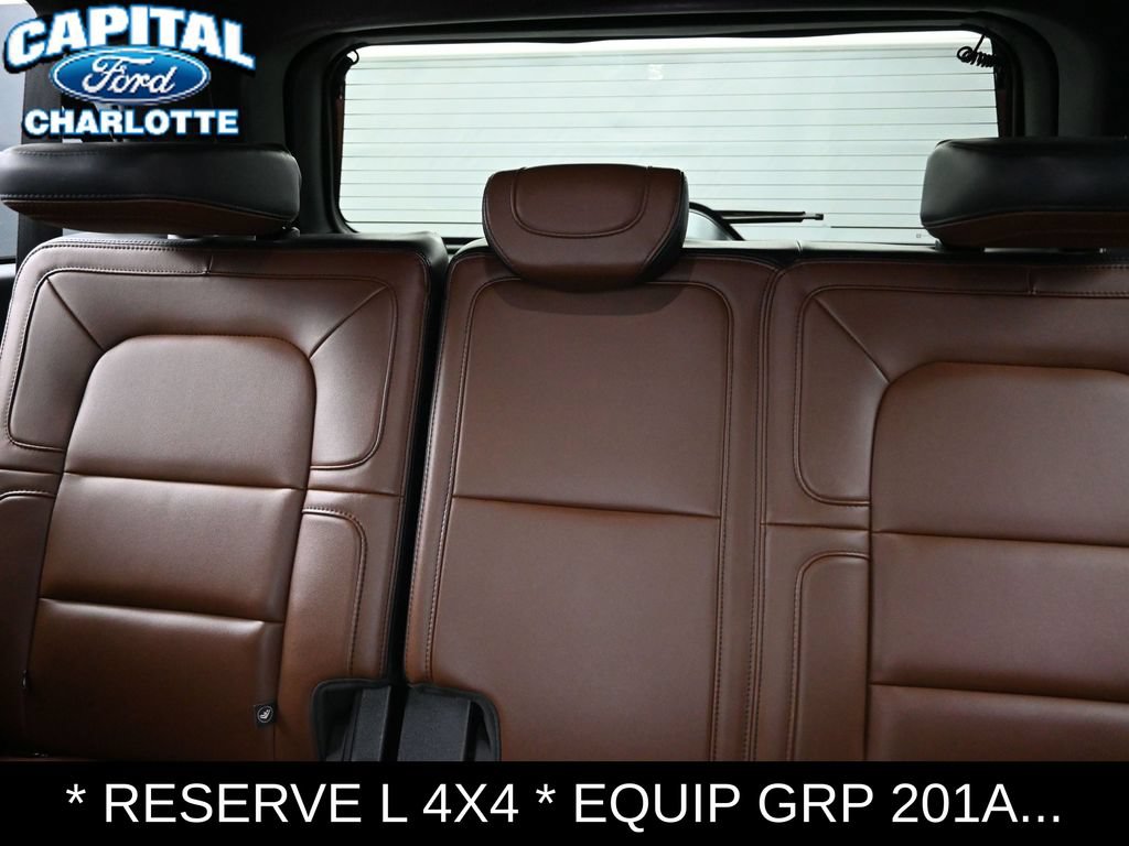 Used 2024 Lincoln Navigator L Reserve AWD/4WD image 12