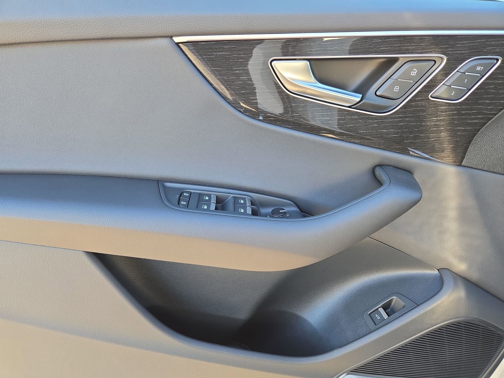 New 2026 Audi Q8 Premium image 15