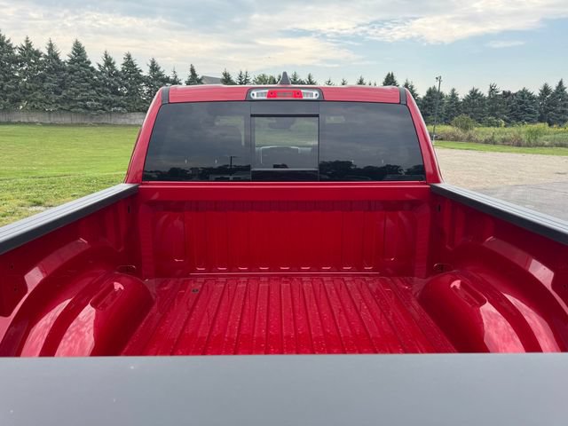New 2027 RAM 1500 4x4 Crew Cab image 17