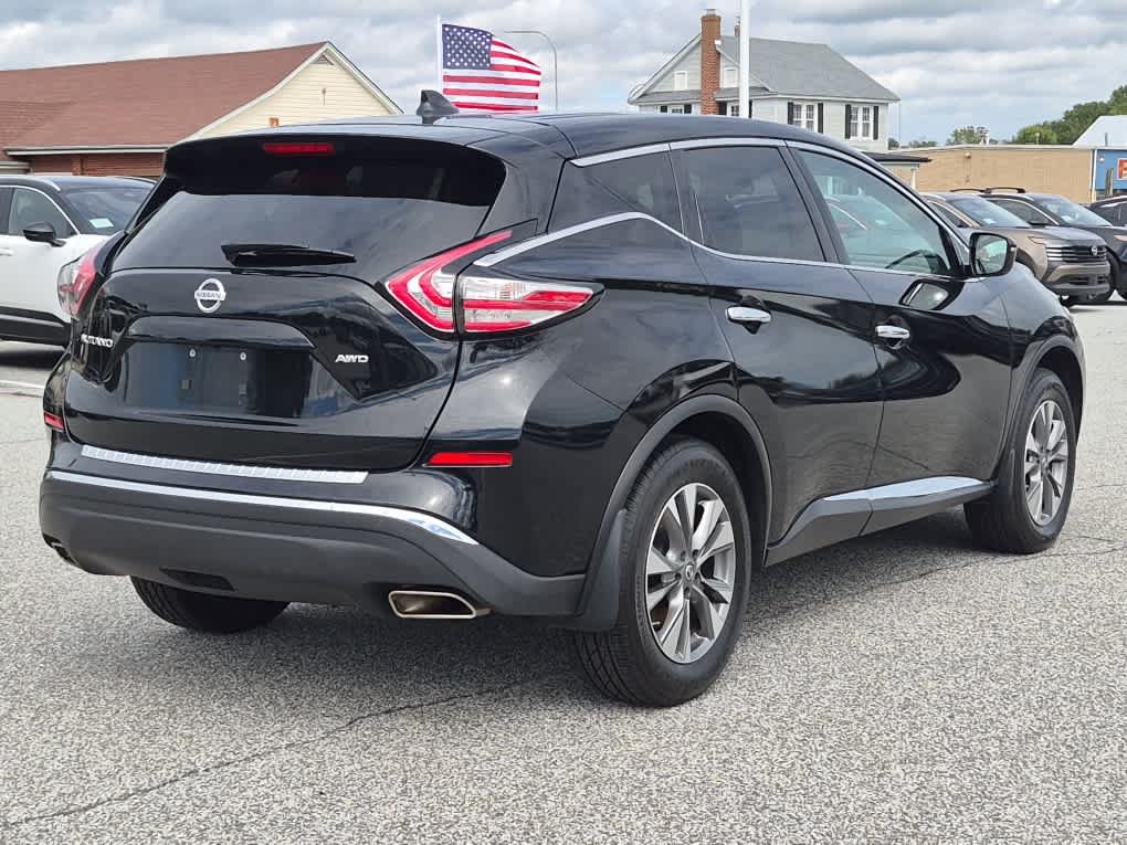 Used 2018 Nissan Murano S AWD/4WD image 3