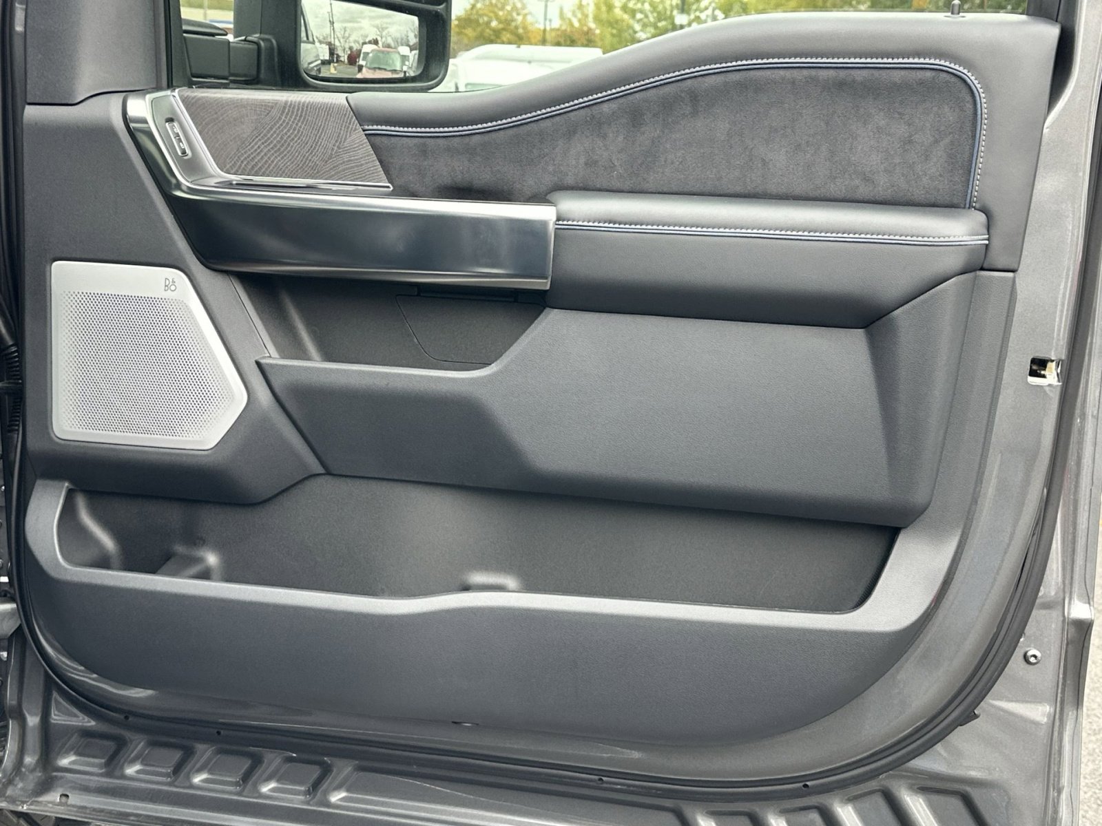 New 2025 Ford F350 Platinum image 42