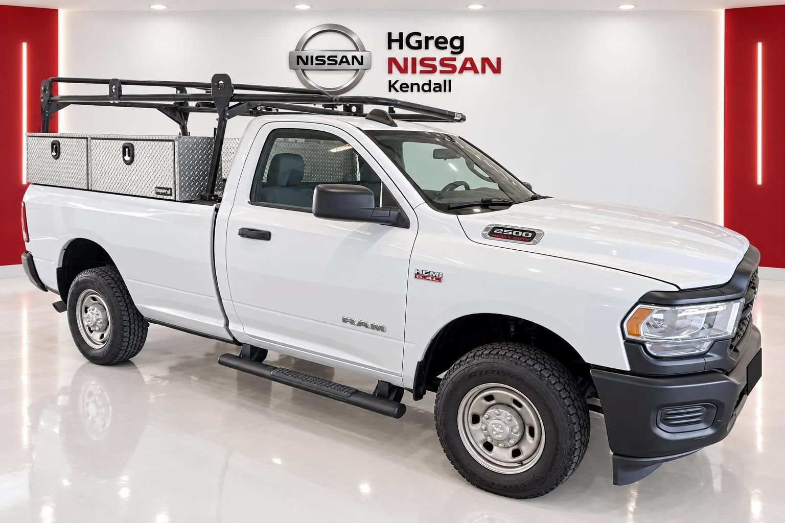 Used 2021 RAM 2500 Tradesman RWD image 3
