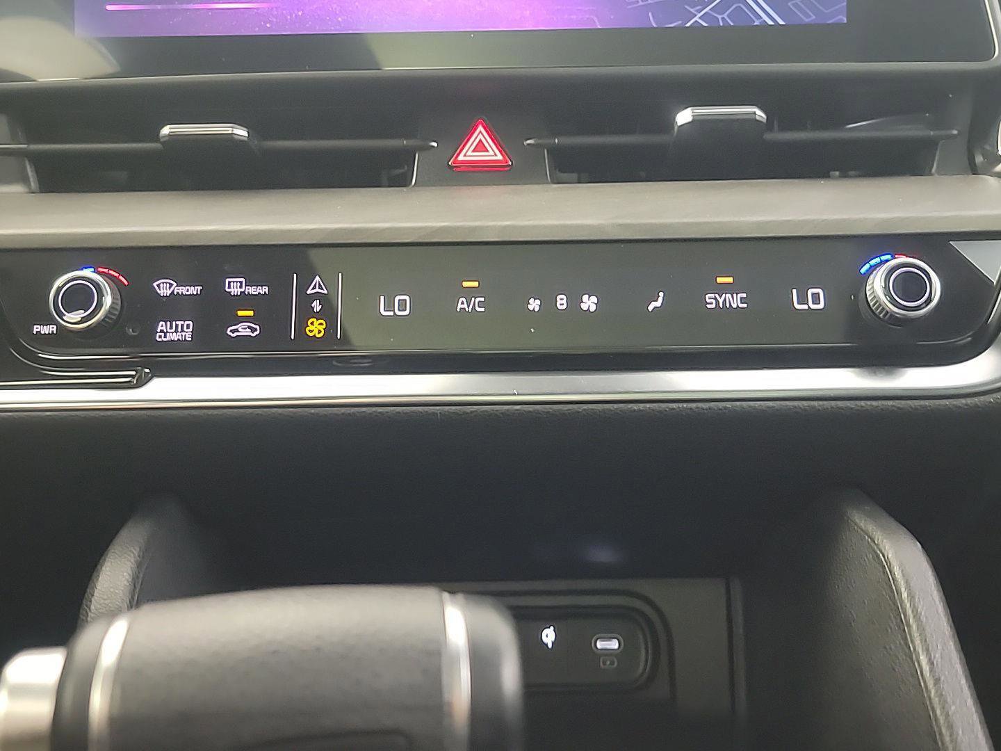 Used 2023 Kia Sportage X-Line w/ X-Line Premium Package image 32