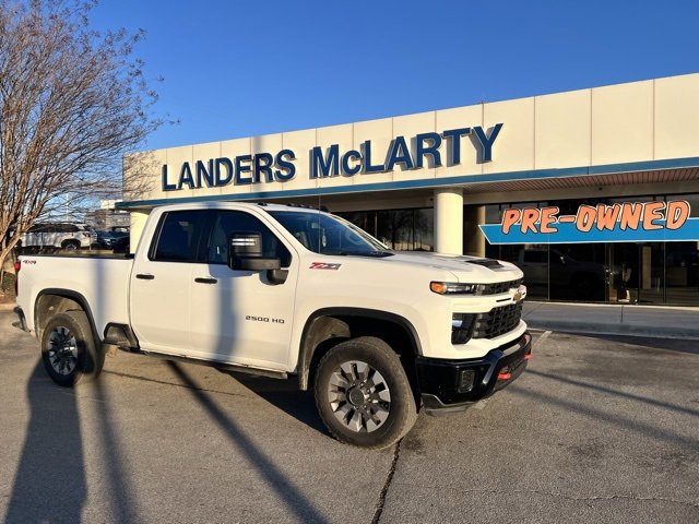 Used 2025 Chevrolet Silverado 2500 Custom w/ Custom Value Package image 1