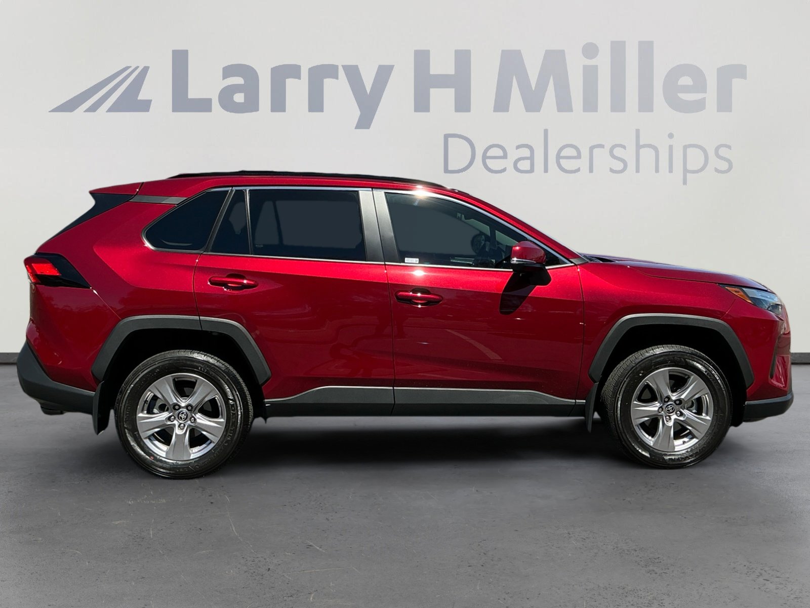 Certified 2024 Toyota RAV4 XLE image 6