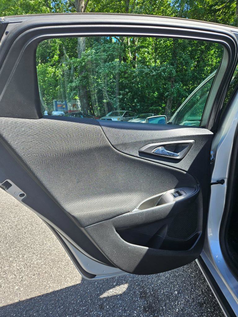 Used 2018 Chevrolet Malibu LT image 26