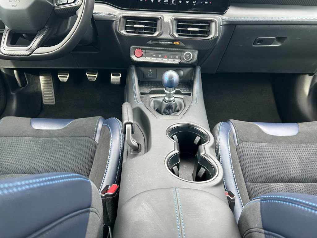 Used 2024 Ford Mustang Dark Horse image 12