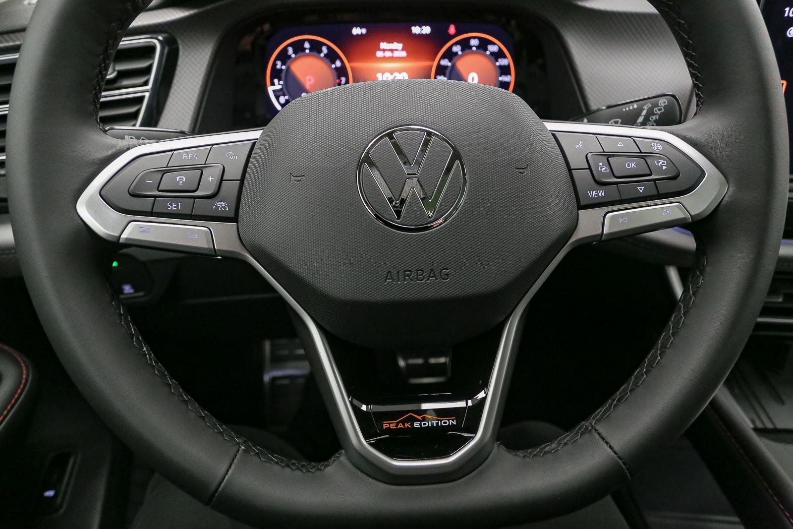 New 2026 Volkswagen Atlas Peak Edition AWD/4WD image 23