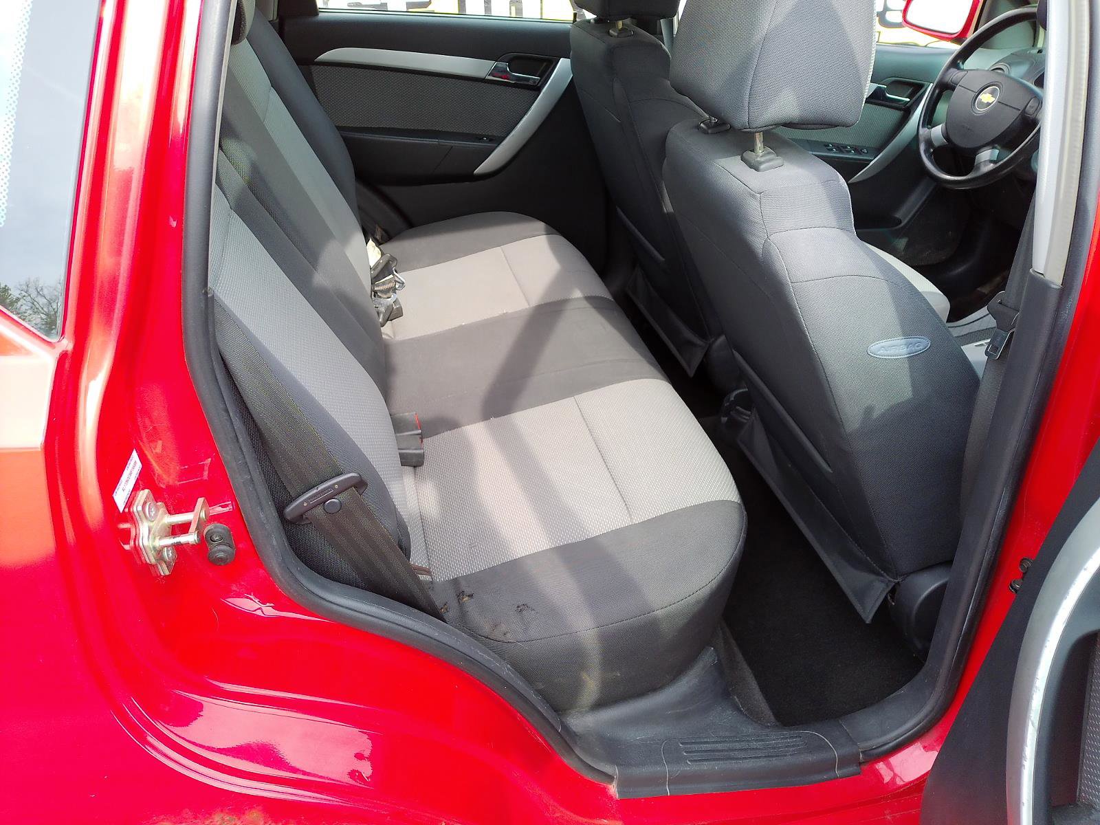 Used 2011 Chevrolet Aveo5 LT w/ Power and Convenience Package FWD image 24