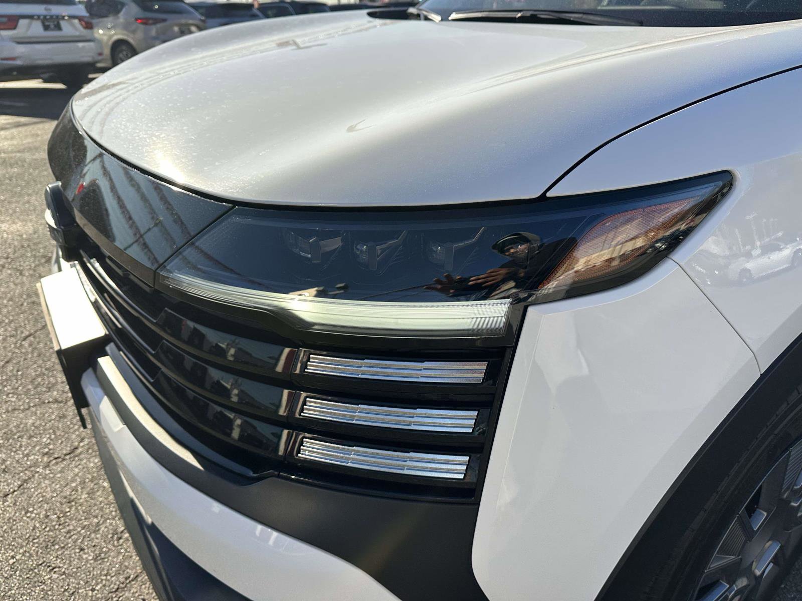 Used 2025 Nissan Kicks S image 8