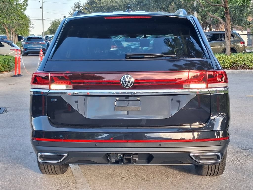 New 2026 Volkswagen Atlas SE FWD image 4