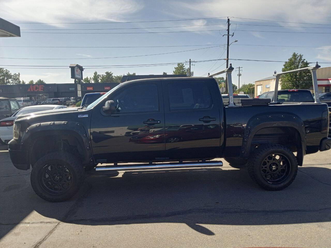 Used 2012 GMC Sierra 1500 SLT image 2