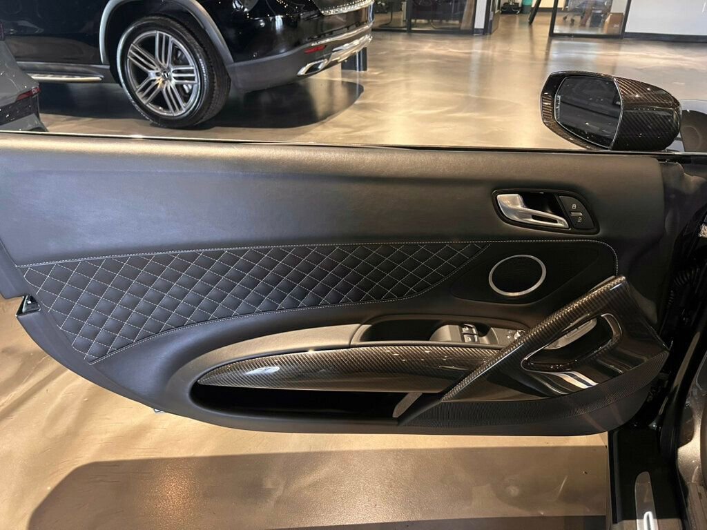 Used 2015 Audi R8 V10 image 18