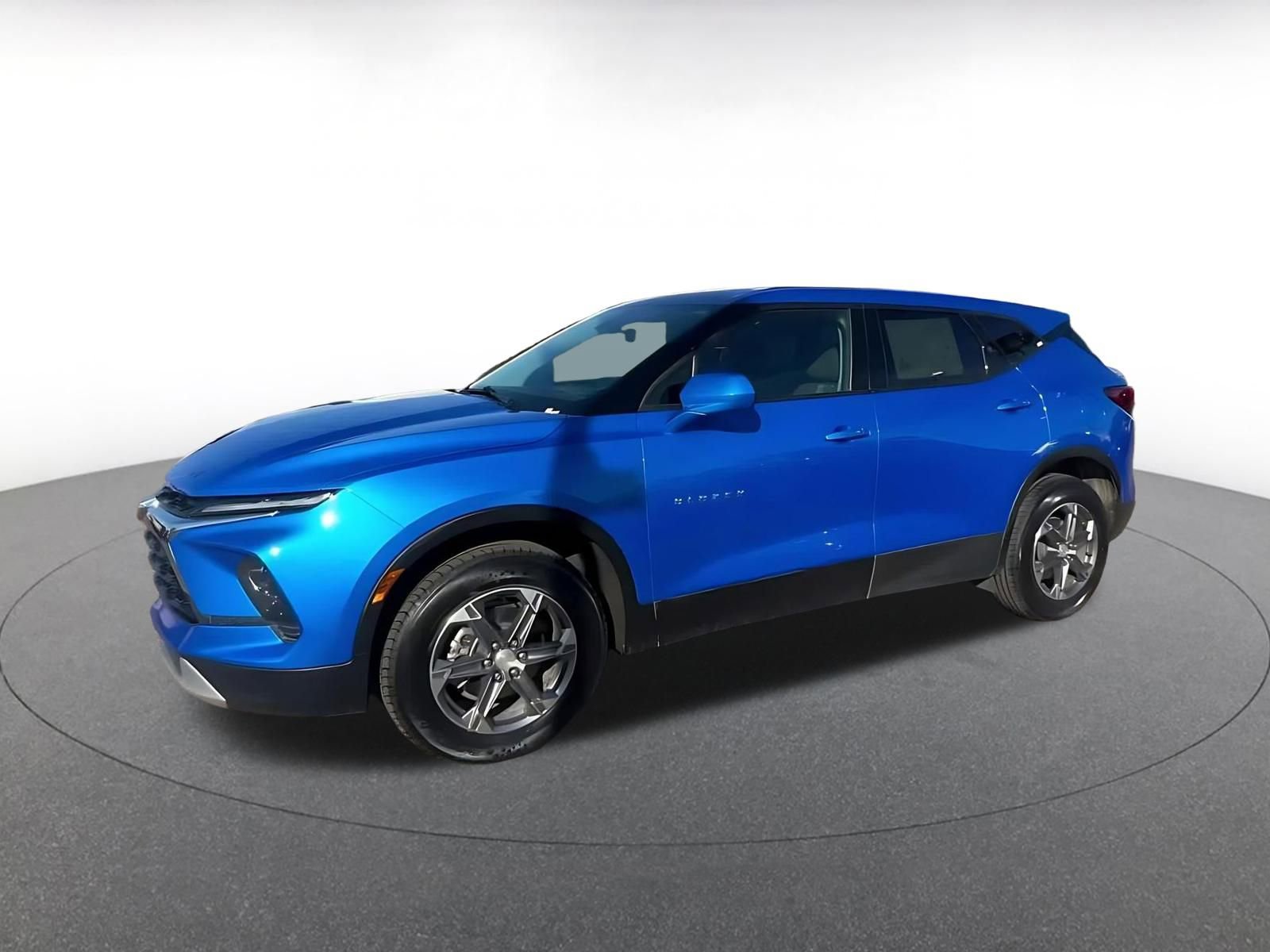 Used 2025 Chevrolet Blazer LT image 8