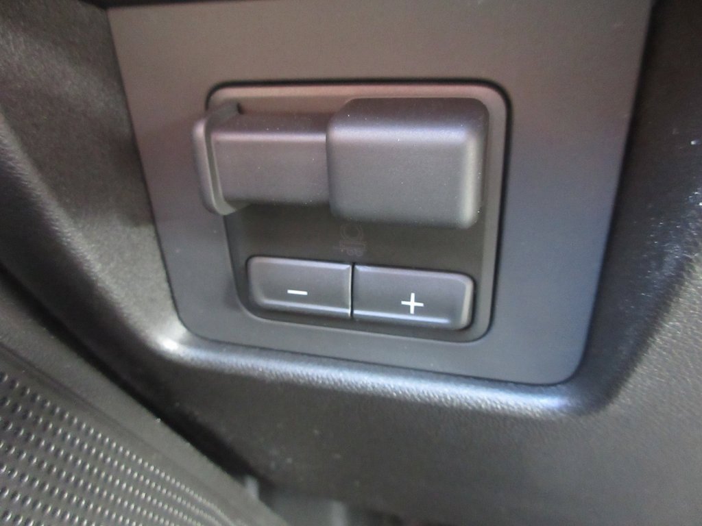 New 2026 GMC Canyon AT4 image 19