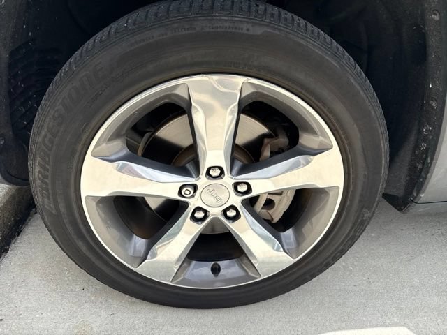 Used 2021 Jeep Grand Cherokee L Limited RWD image 8