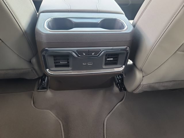 New 2026 GMC Sierra 3500 SLT w/ SLT Convenience Package AWD/4WD image 12