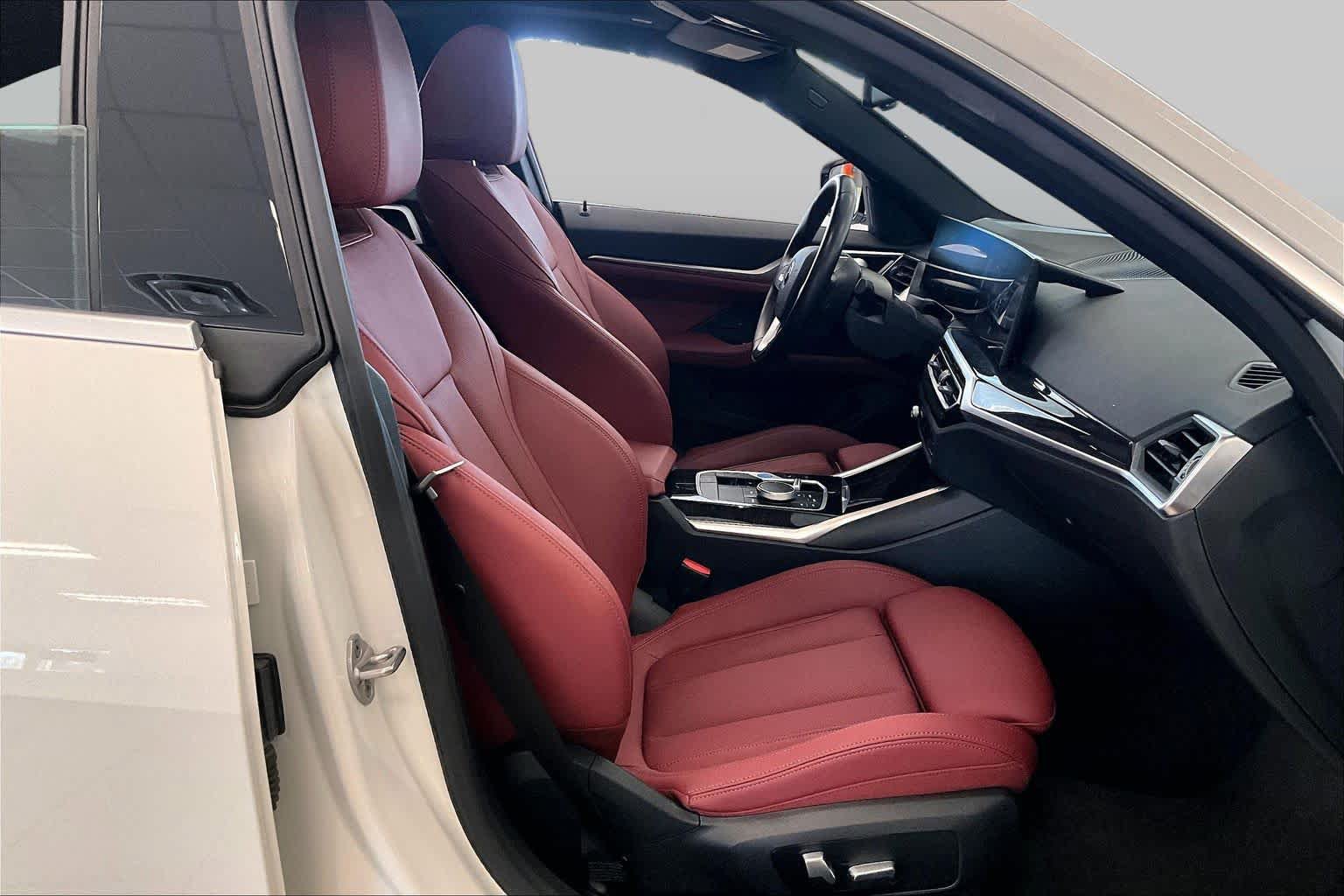 Used 2023 BMW i4 eDrive35 RWD image 8