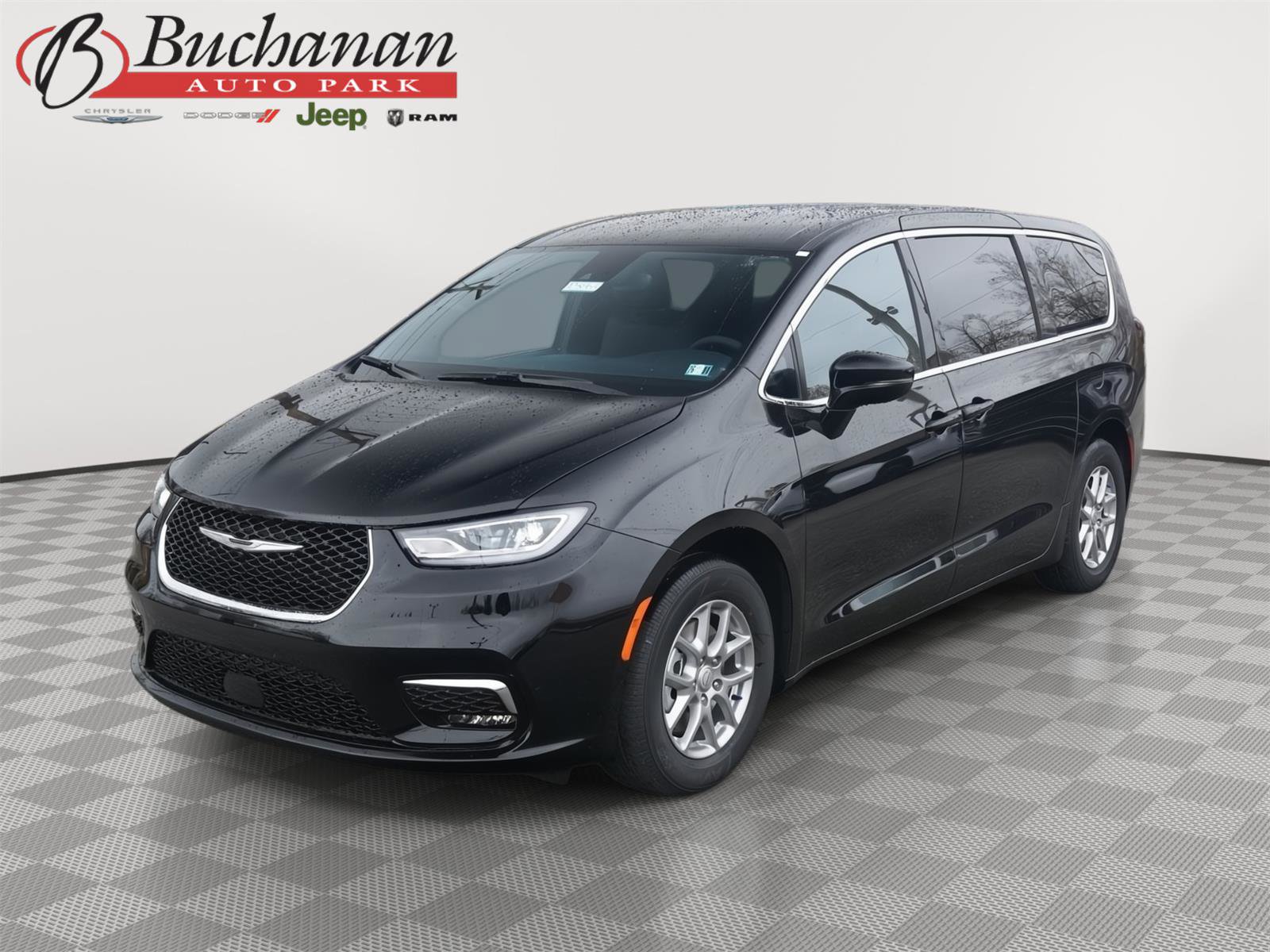 New 2026 Chrysler Pacifica Select image 1