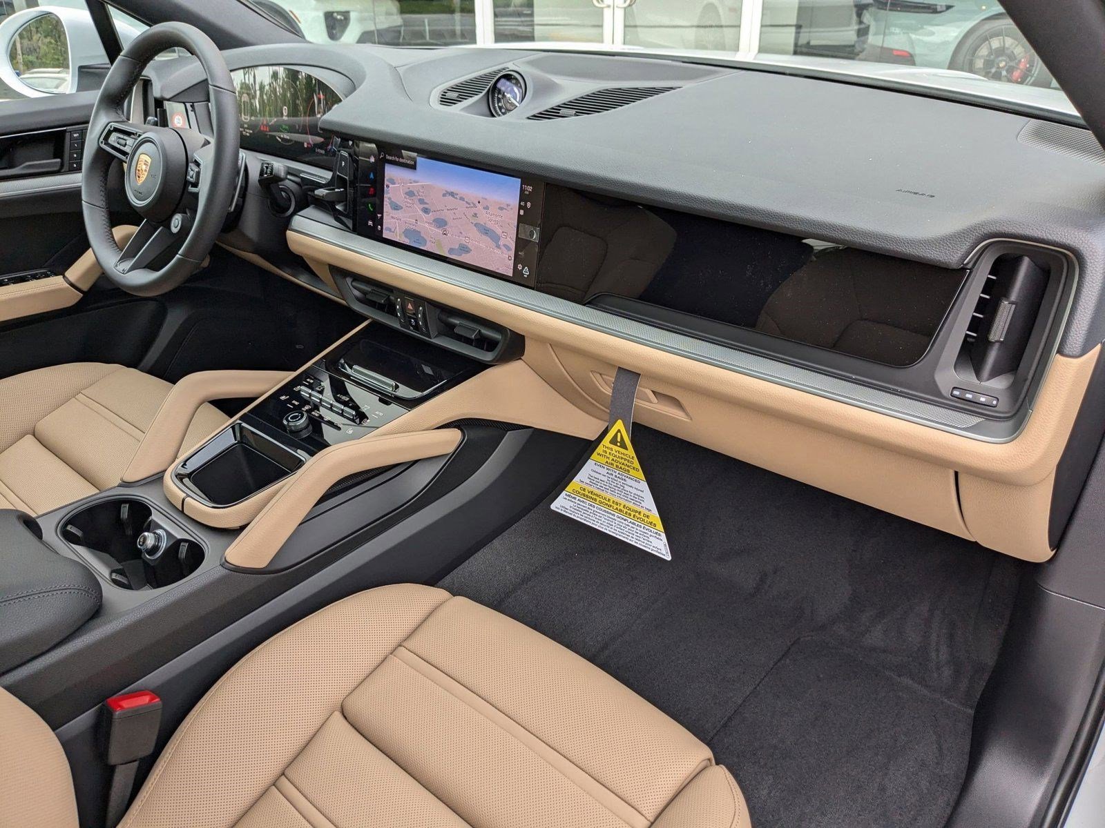 Certified 2025 Porsche Cayenne E-Hybrid image 24