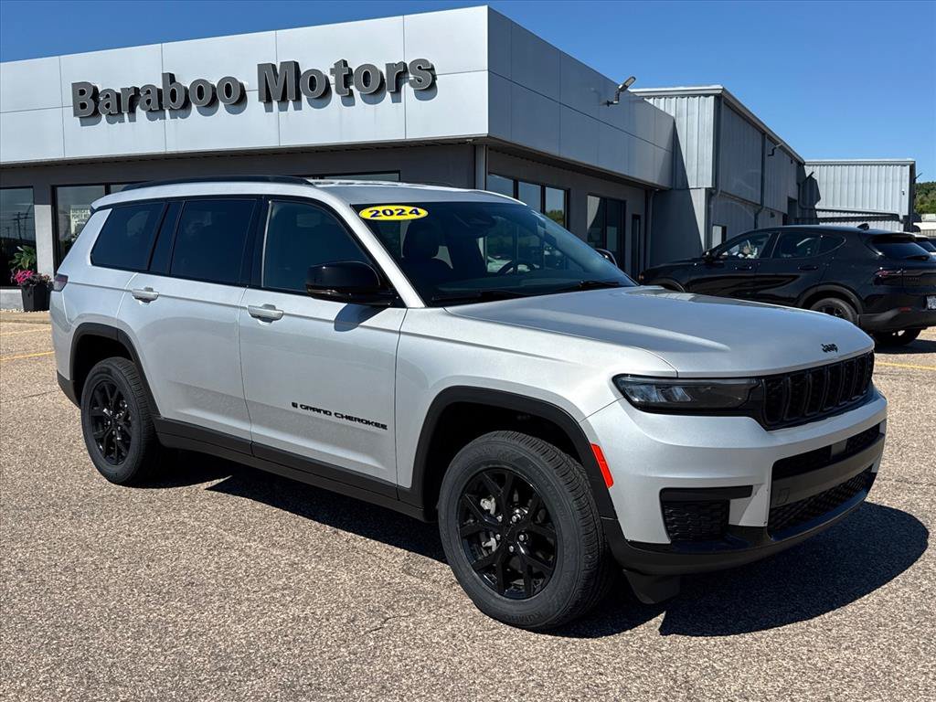 Used 2024 Jeep Grand Cherokee L Laredo AWD/4WD image 1