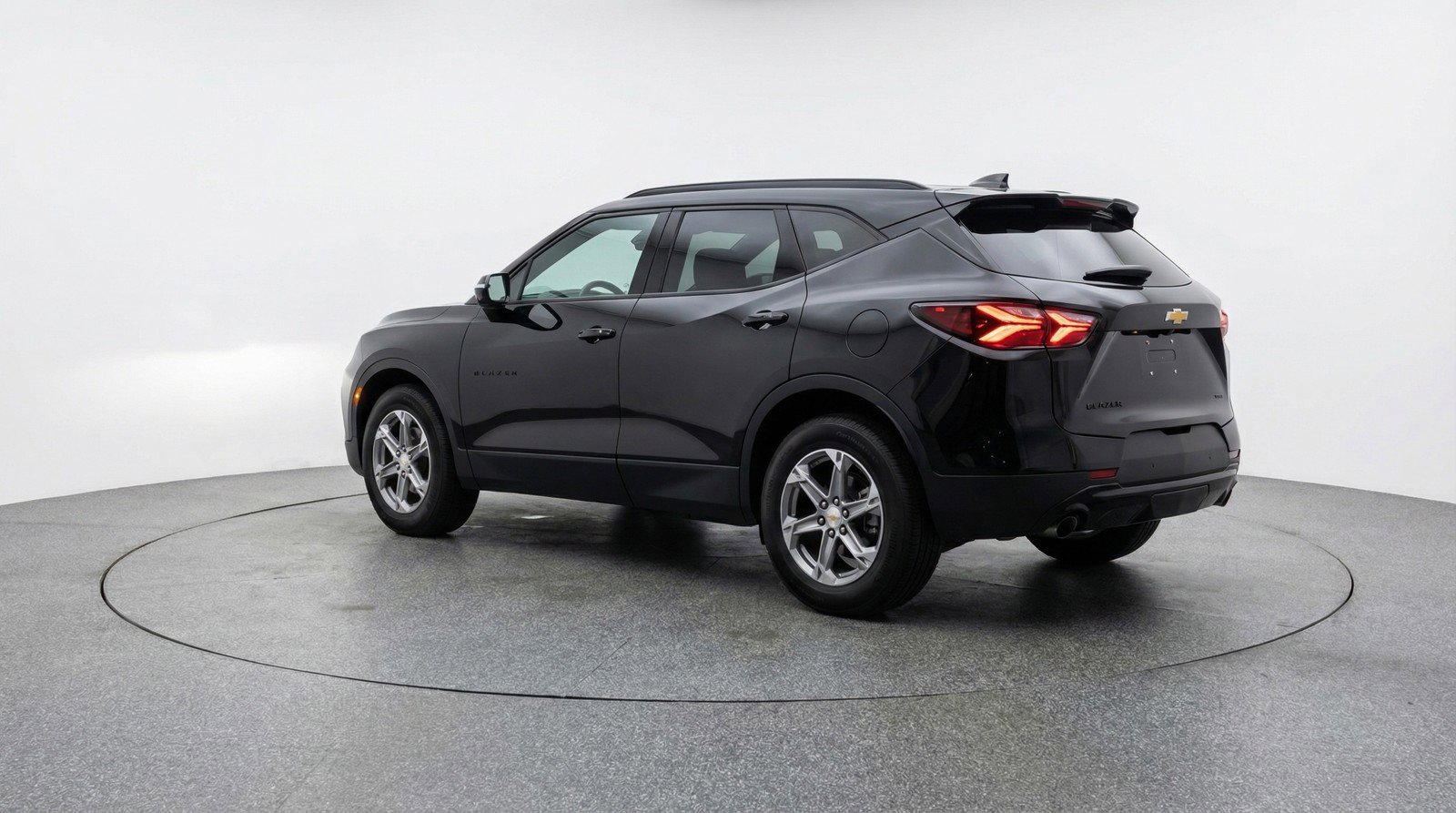 Used 2025 Chevrolet Blazer LT image 6