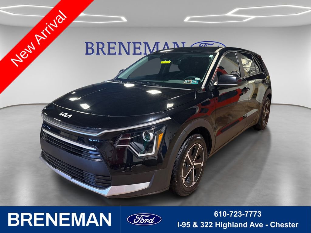 Used 2023 Kia Niro LX
