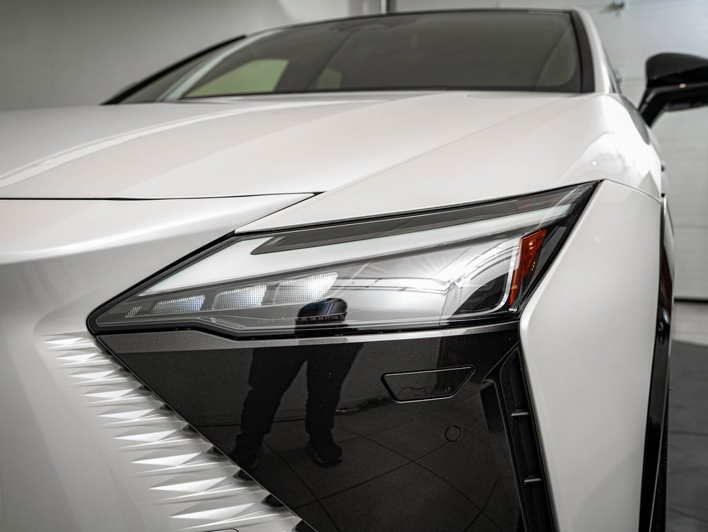 Certified 2023 Lexus RZ 450e Premium w/ Technology Package image 14