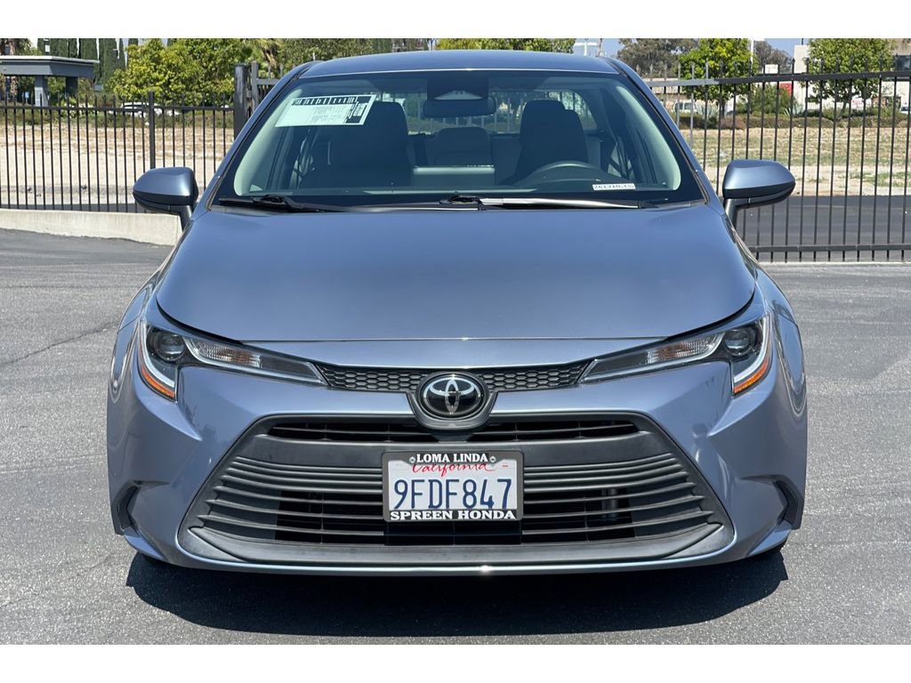 Used 2023 Toyota Corolla LE FWD image 9
