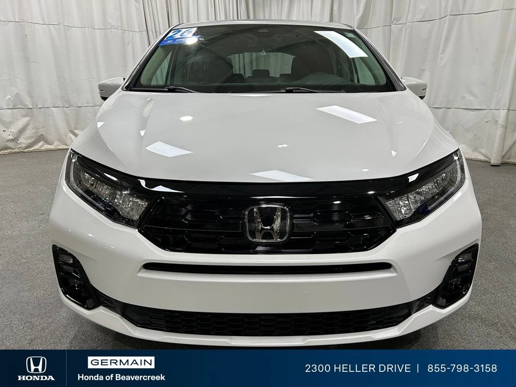 Used 2026 Honda Odyssey Elite image 3