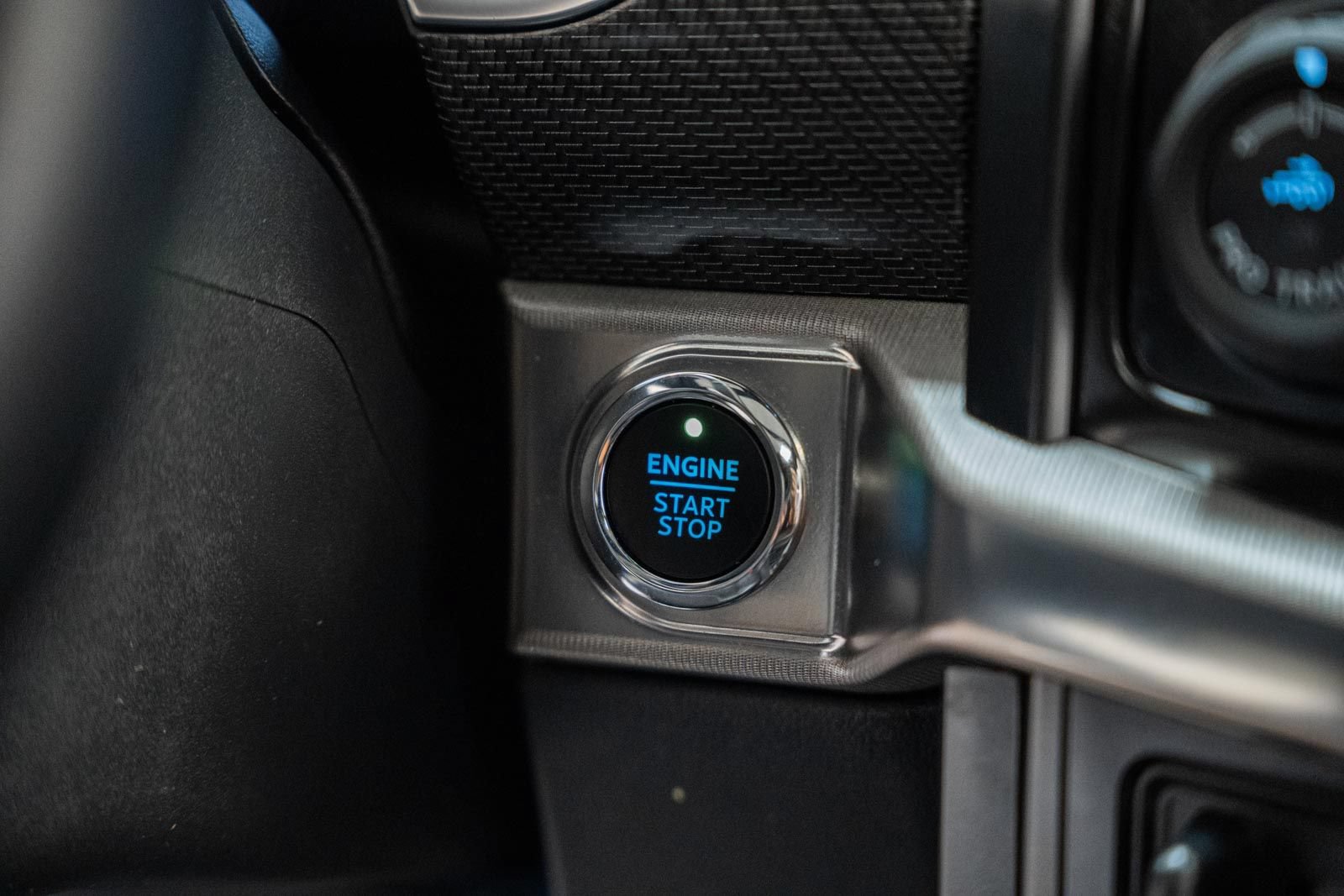 Used 2023 Ford F150 Raptor w/ Raptor 37 Performance Package AWD/4WD image 29