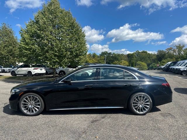 Used 2026 Mercedes-Benz S 580 4MATIC Sedan image 2