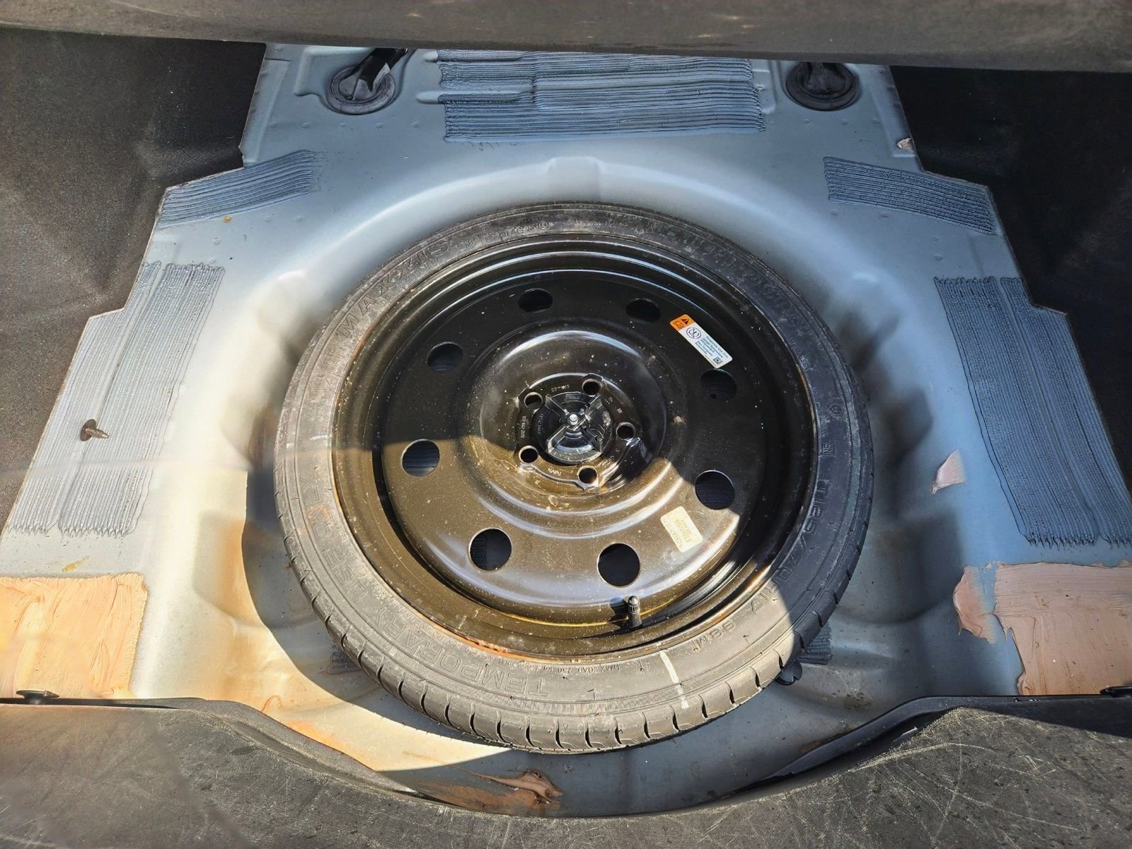 Used 2019 Lincoln MKZ Reserve w/ Reserve Plus Package image 23