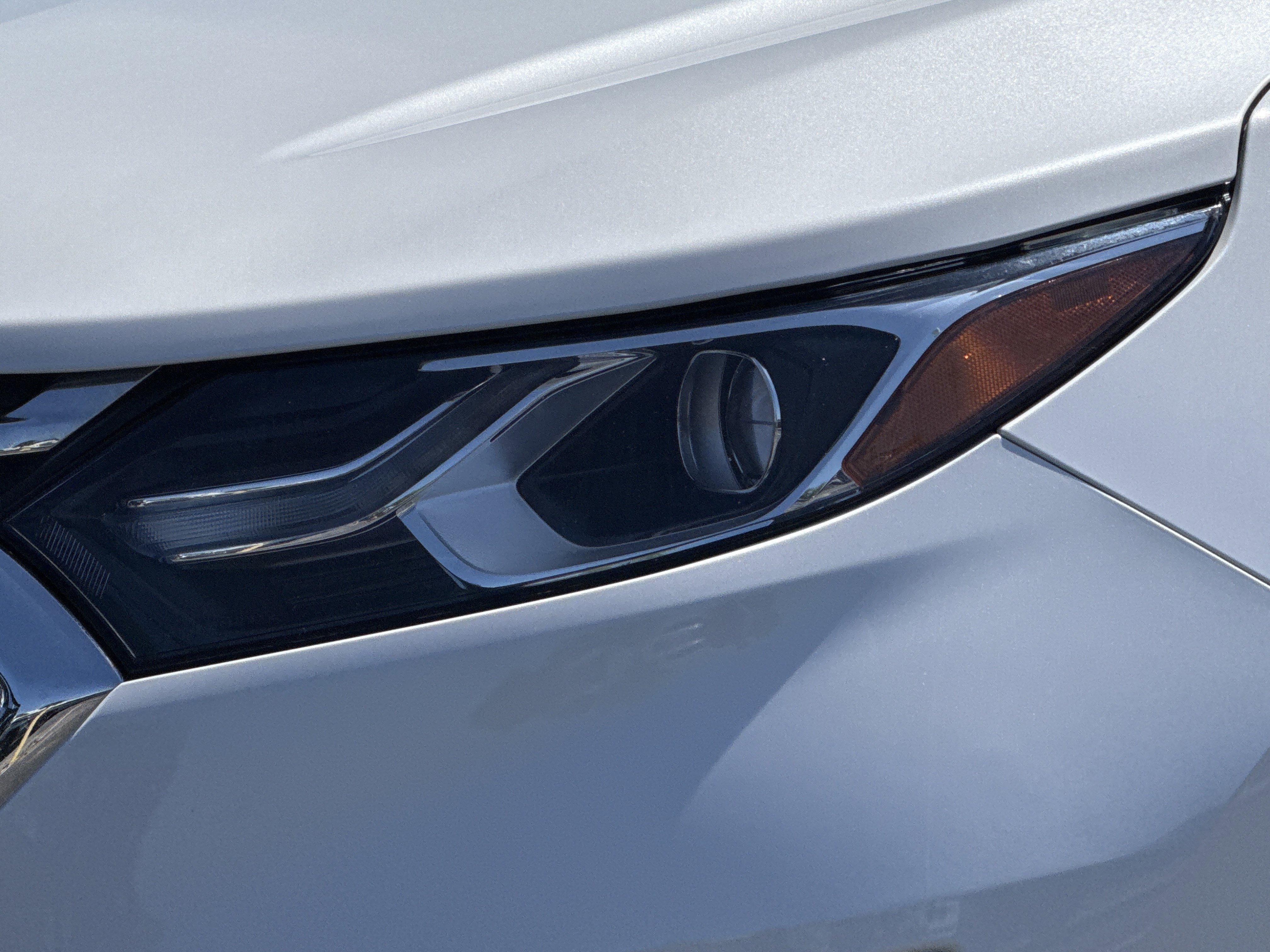 Used 2020 Chevrolet Equinox Premier FWD image 6