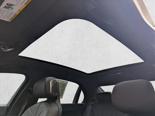 Used 2023 BMW i7 xDrive60 image 16