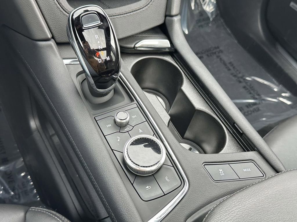 Used 2024 Cadillac XT5 Premium Luxury w/ LPO, Floor Liner Package image 32