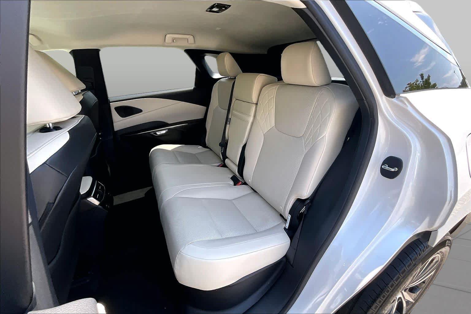 Used 2023 Lexus RX 350 FWD image 21
