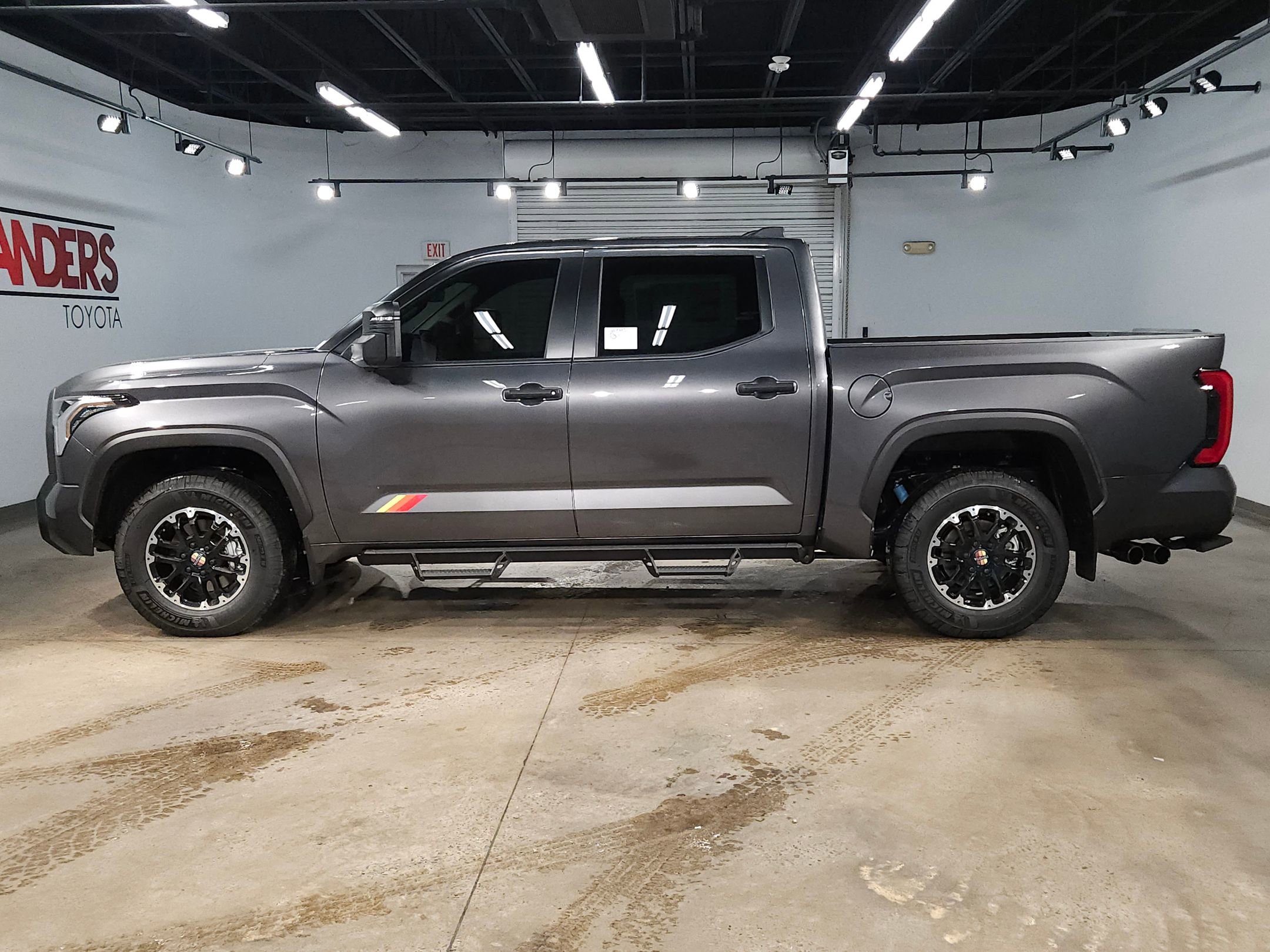 New 2026 Toyota Tundra SR5 image 4