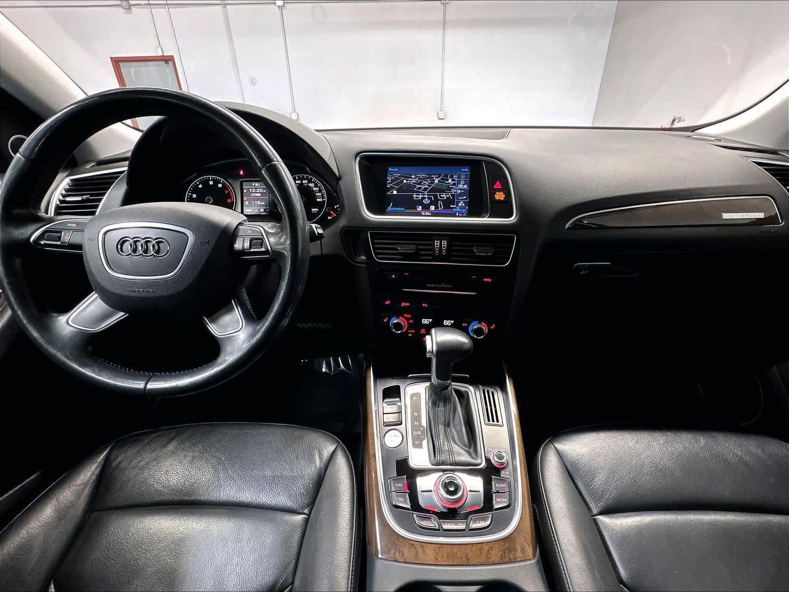 Used 2017 Audi Q5 2.0T Premium Plus w/ Technology Package AWD/4WD image 16
