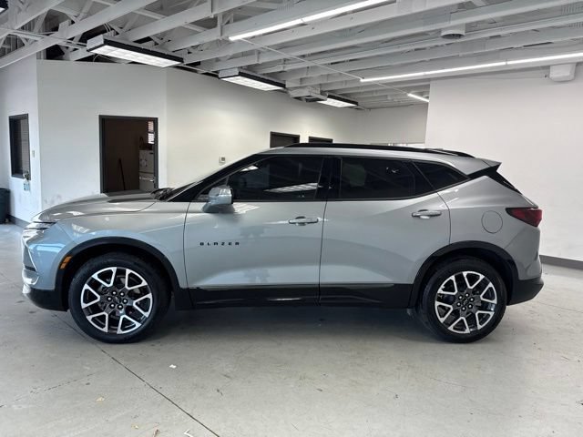 Used 2025 Chevrolet Blazer RS FWD image 7