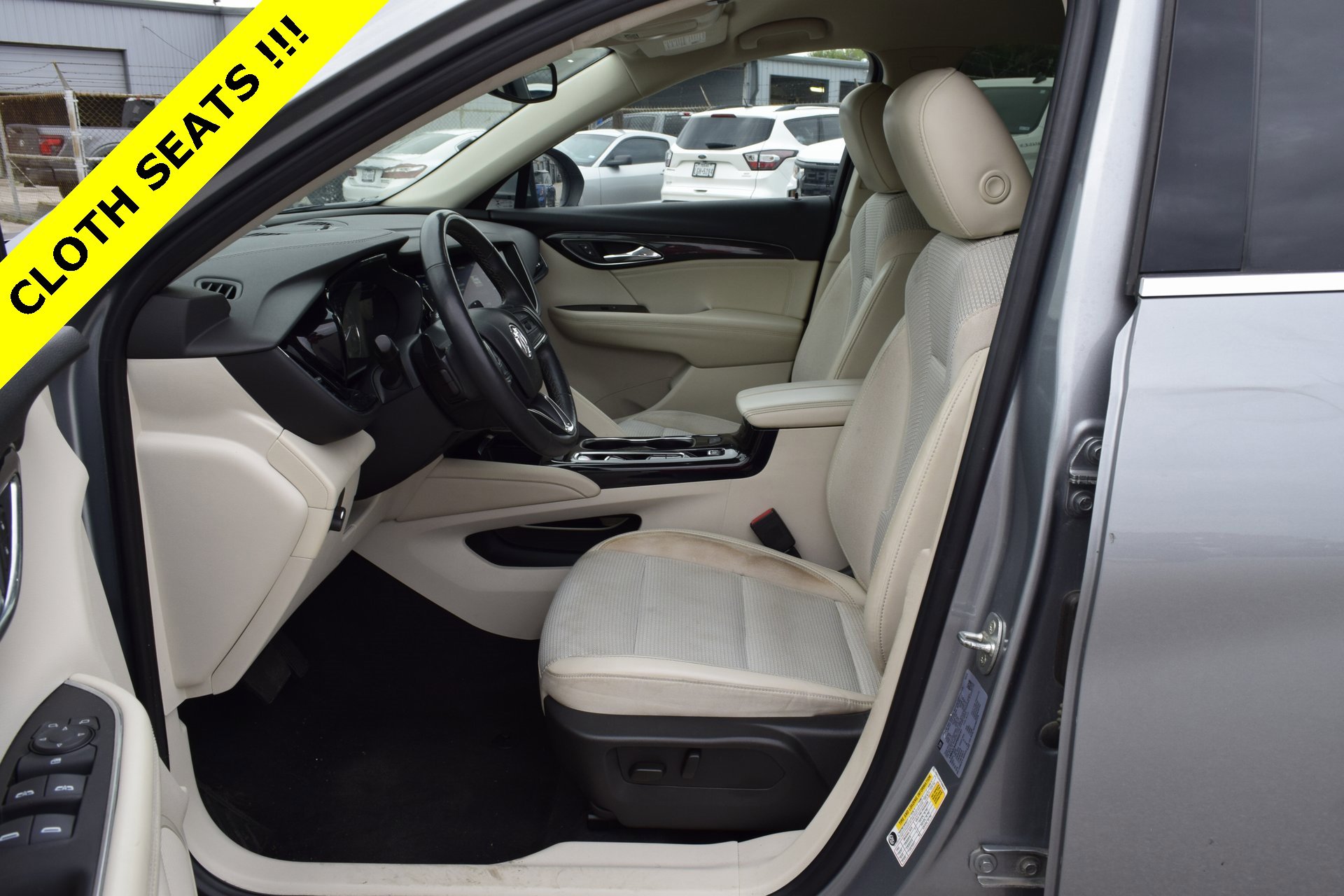 Used 2023 Buick Envision Preferred image 3