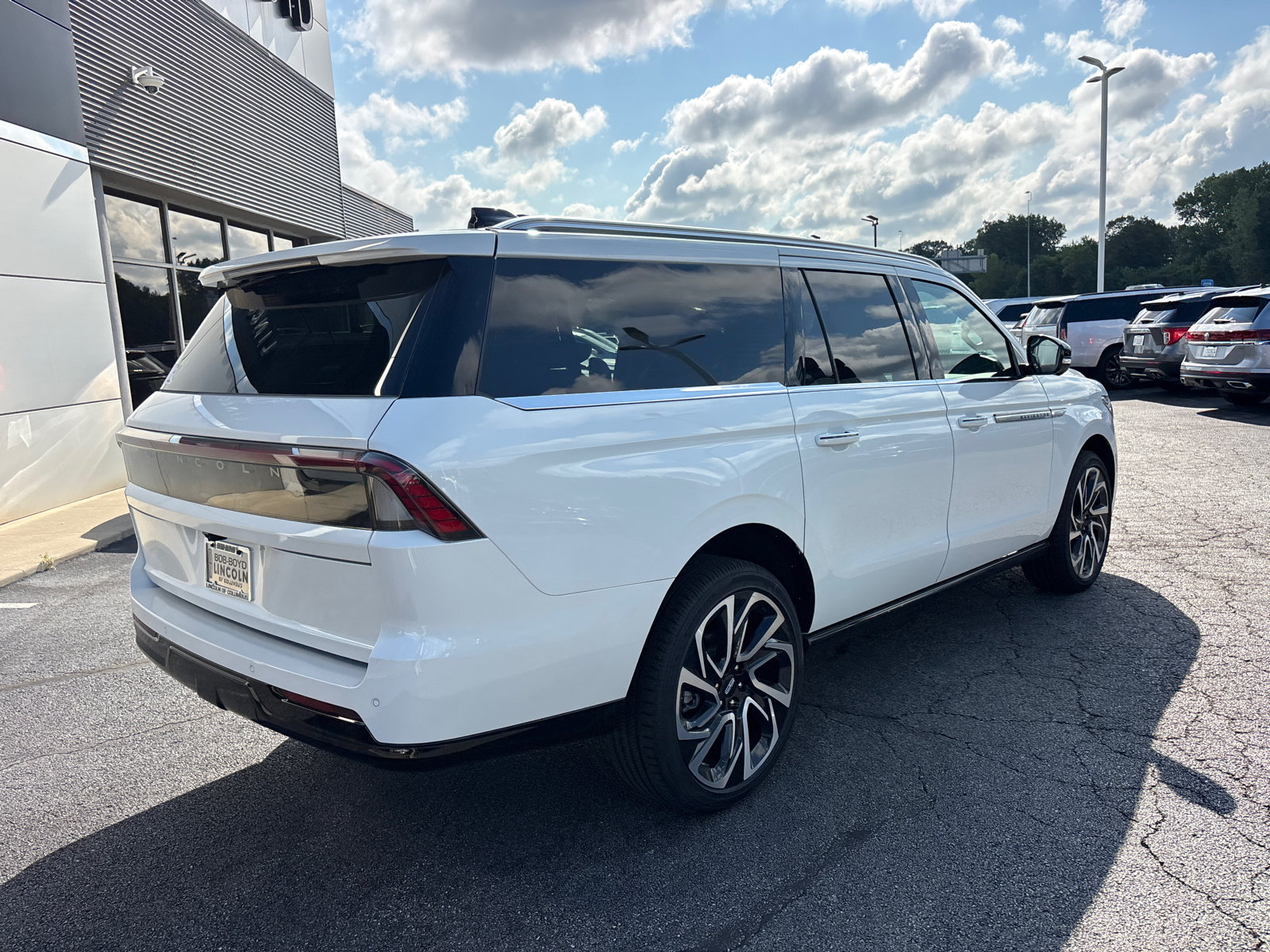 New 2027 Lincoln Navigator L Reserve AWD/4WD image 7