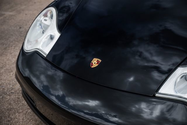Used 2002 Porsche 911 Carrera RWD image 24