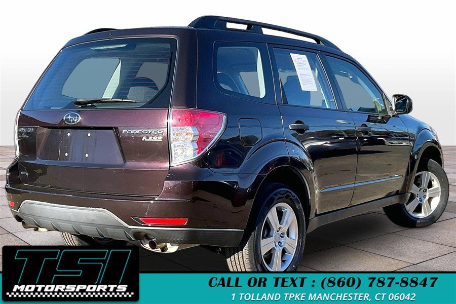 Used 2013 Subaru Forester 2.5X AWD/4WD image 2