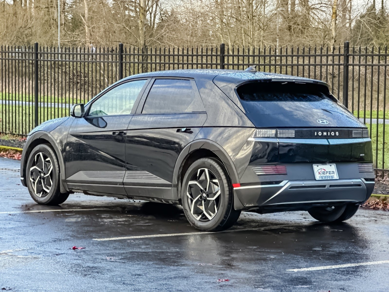 Used 2023 Hyundai Ioniq 5 SE image 6