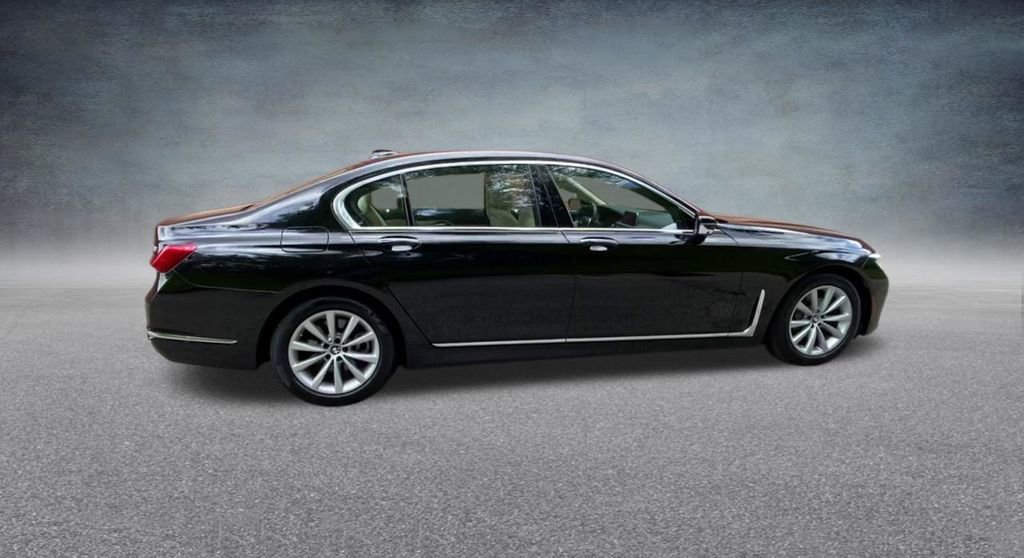 Used 2020 BMW 740i xDrive w/ Cold Weather Package image 25