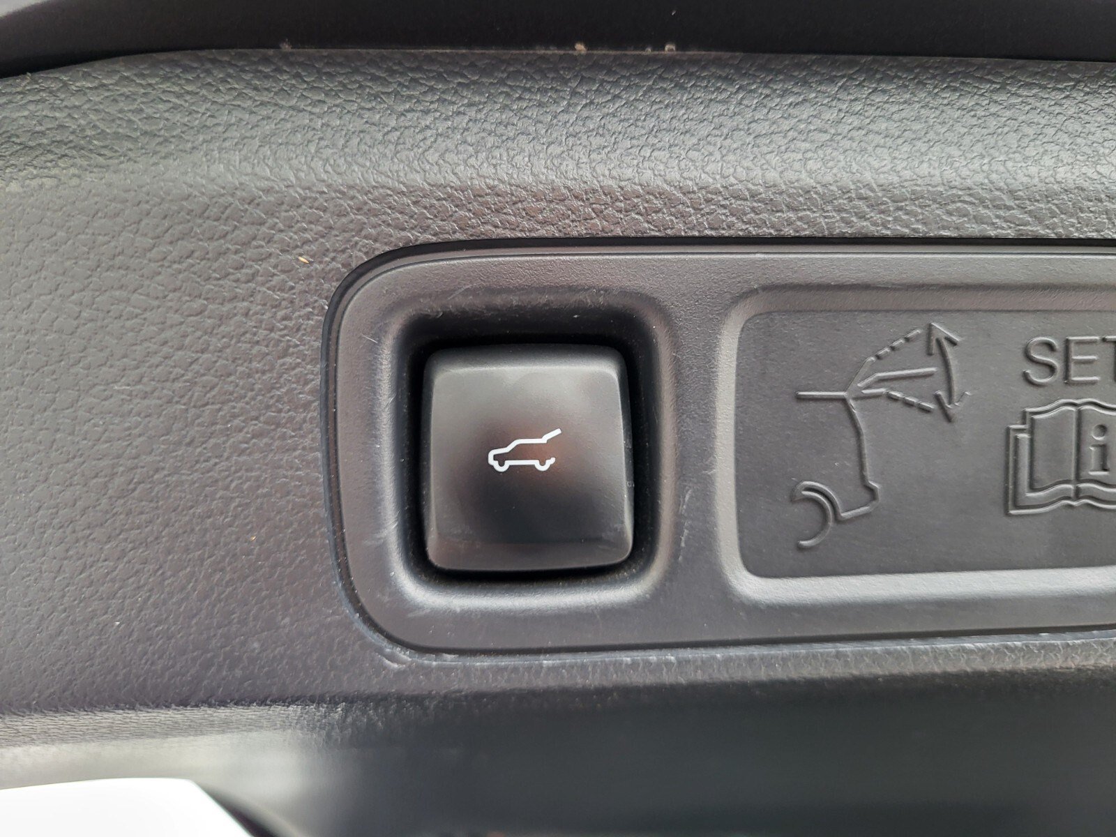 Used 2024 Lincoln Navigator Reserve AWD/4WD image 38