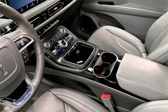 Used 2023 Lincoln Nautilus Reserve w/ Equipment Group 201A image 13